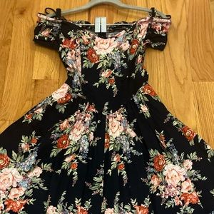 Vintage Chetta B Over Shoulder Floral Midi Dress